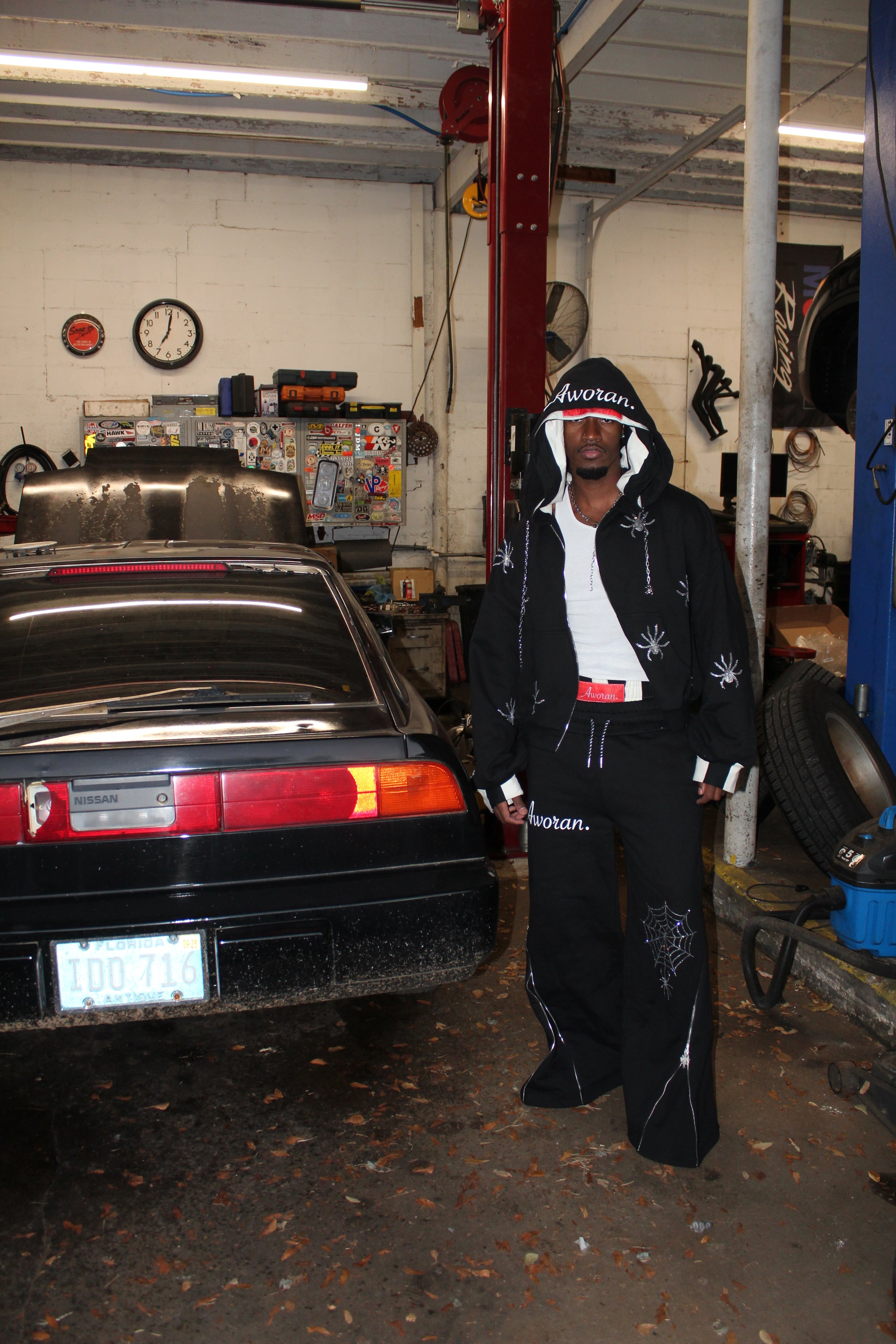 Black Spider 2.0 Full Length Zipper Sweats