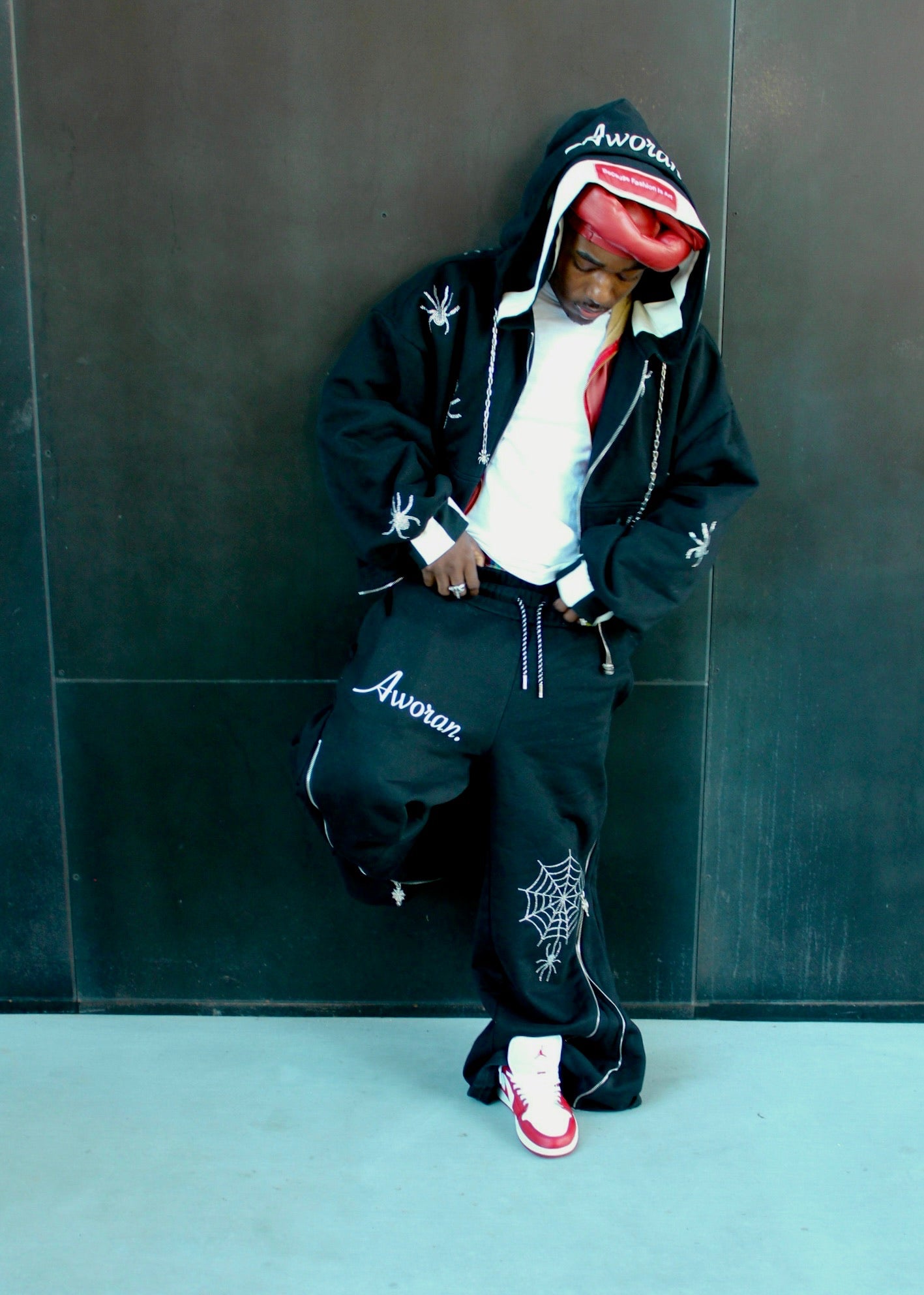 Black Spider 2.0 Full Length Zipper Sweats