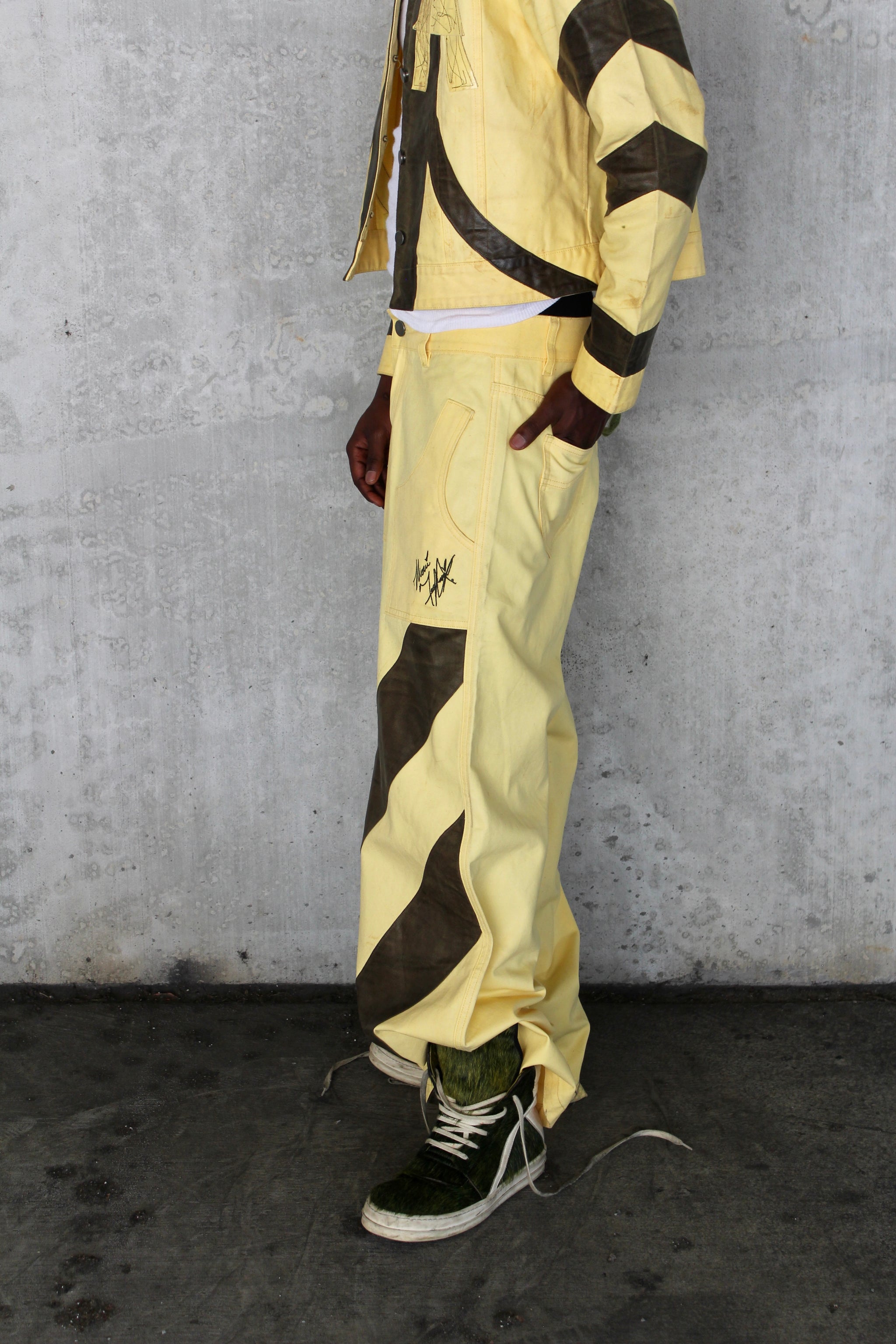 Sand Dunes Wax Jeans